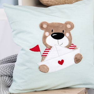 Embroidery file Bear with Boat 20x30(8&quot;x12&quot;)