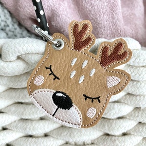 Embroidery file pendant deer ITH 10x10 (4x4&quot;)