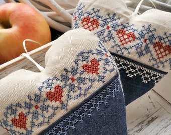 ITH embroidery file cross stitch hearts 13x18