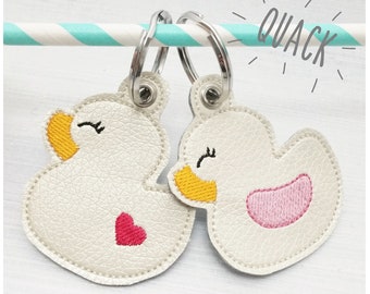 Keychain ducklings ITH 10x10