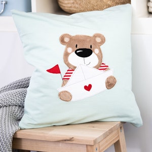 Embroidery file Bear with Boat 16x26(6&quot;x10&quot;)