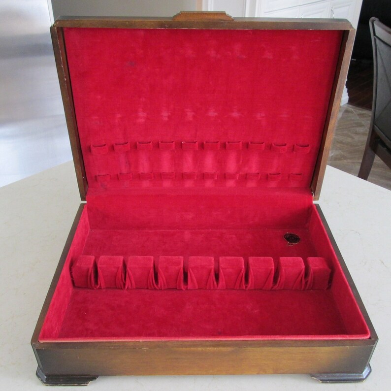 Wooden Silverware Box Image 0