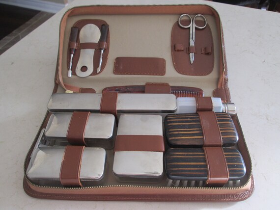 Vintage Mens Vanity Grooming Set Vintage Mens Vanity Grooming Set