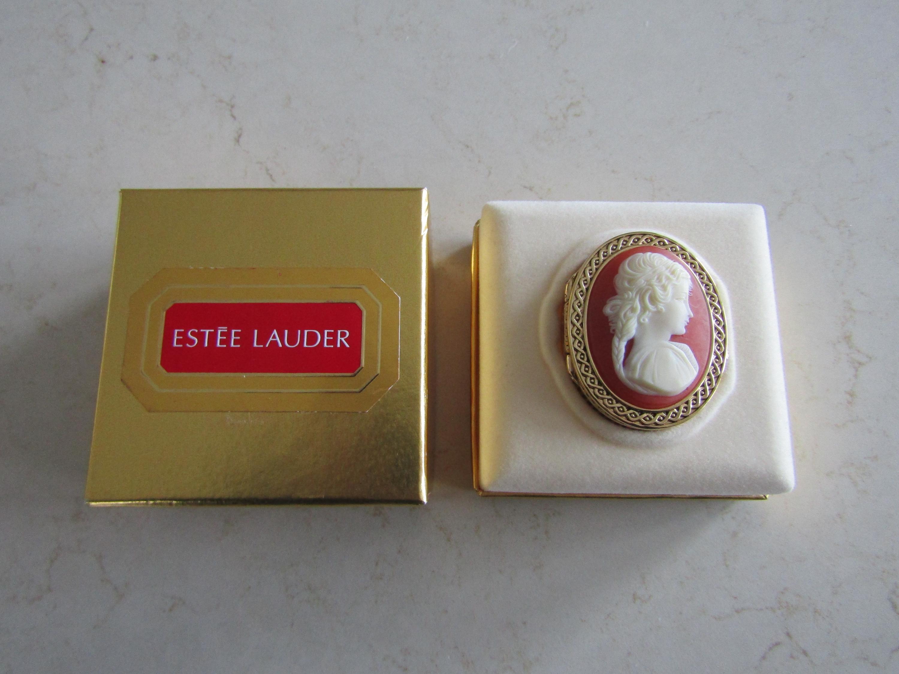 ESTEE LAUDER Solid Perfume 練香水 エッグコンパクト Estee Lauder Solid Perfume - Etsy