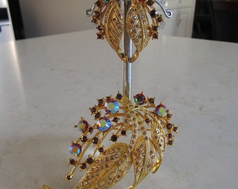 Vintage Brooch and Earrings Unsigned