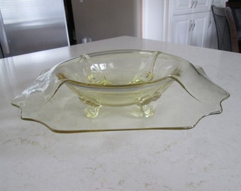 Vintage Rolled Rim Glass Bowl