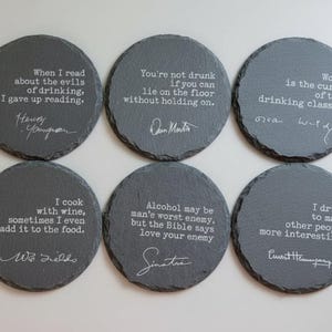 Lot de 6 citations spirituelles célèbres pour boire un verre - Dessous de verre ronds en ardoise - Frank Sinatra, Oscar Wilde, Dean Martin
