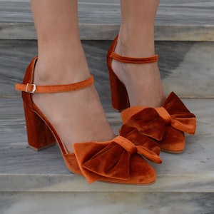 Burnt Orange Velvet Block Heels, Velvet Bow Heels, Orange Velvet Pumps, Rust Velvet Wedding Shoes, Orange Shoes for Wedding ''Maddie''