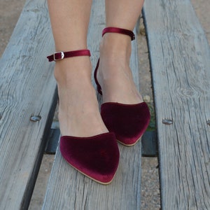 Ruby Red Velvet Ballet Pumps/ Burgundy Velvet shoes/ Red Velvet Flats / Wedding pumps Low heel/ Pointy toe Velvet Flats/ Ankle Strap Flats