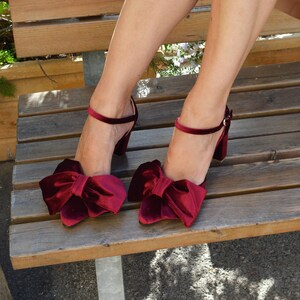 Dark burgundy heels hot sale