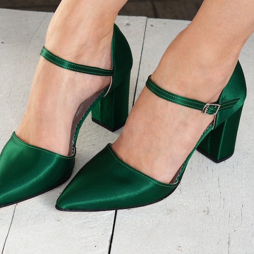 emerald green stilettos