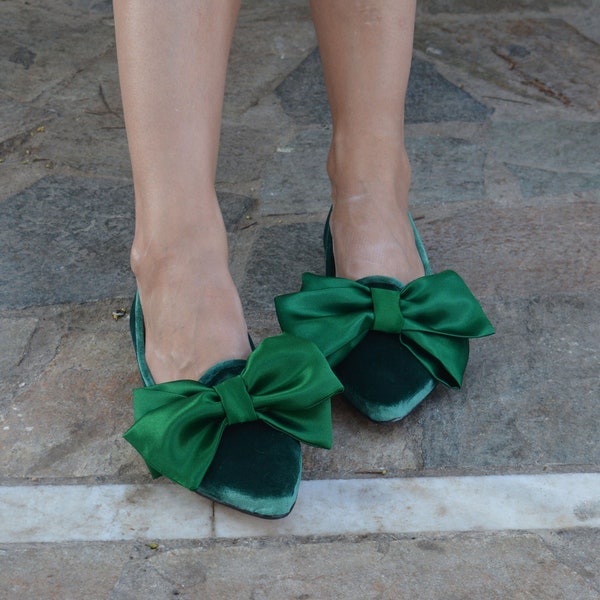 Flat Bow Pumps/Loafers, Women Velvet Loafers, Slip-on Loafers, Emerald Green shoes, Velvet Bow shoes, Velvet loafers women ''Bow Luxor''