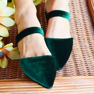 Green Velvet Shoes, Velvet Mules shoes, Women's Leather Mules, Velvet shoes, Emerald Green leather flats, Leather Slides, Mule Shoes