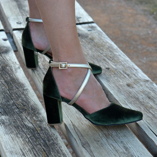 Olive Green Velvet Block Heels, Olive Green Velvet Pumps, D'Orsay Heels, Green Wedding shoes, Velvet block heel bridal shoes 'Letizia'