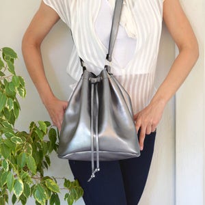 LUNA Metallic Grey Bucket Bag, Large Bucket Bag, Charcoal Grey bucket bag, Women&#39;s Shoulder Bag, Metallic Shopping tote, Handmade in Greece