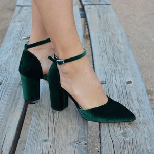 Emerald Green Velvet Block Heels, Pointed toe Green Heels, Green Pumps, Green Wedding shoes, Green Bridal shoes, Velvet Pumps ''Melia'' image 6