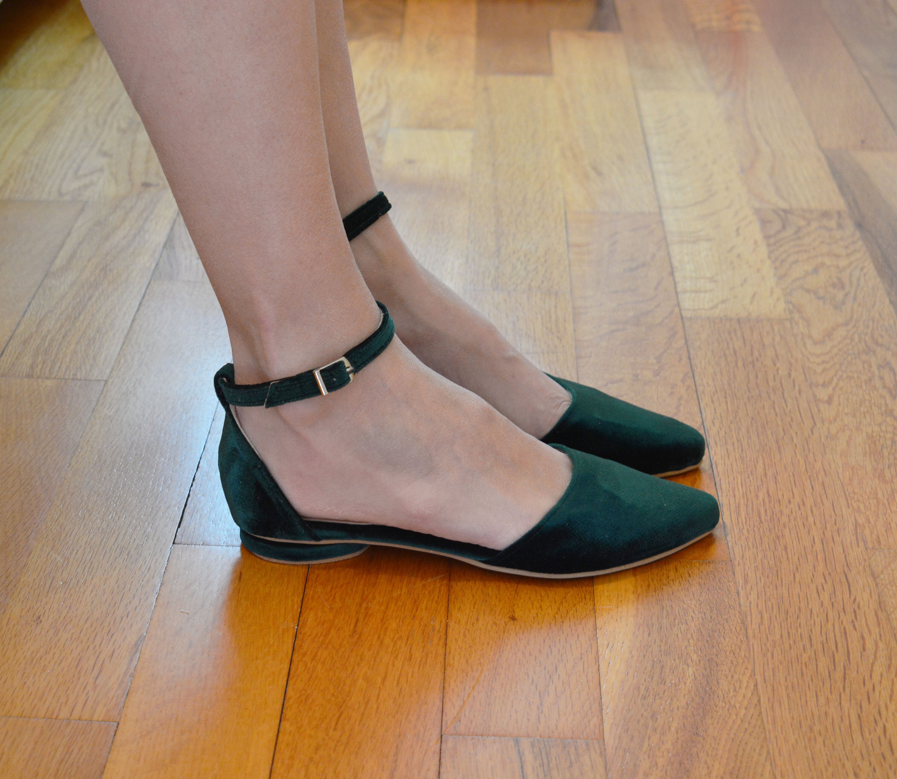 emerald green low heel shoes