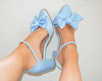 Light Blue Satin Block Heels, Satin Bow Heels, Baby Blue Pumps, Light Blue Wedding shoes, Blue Bridal shoes, Bridesmaids shoes ''Maddie''
