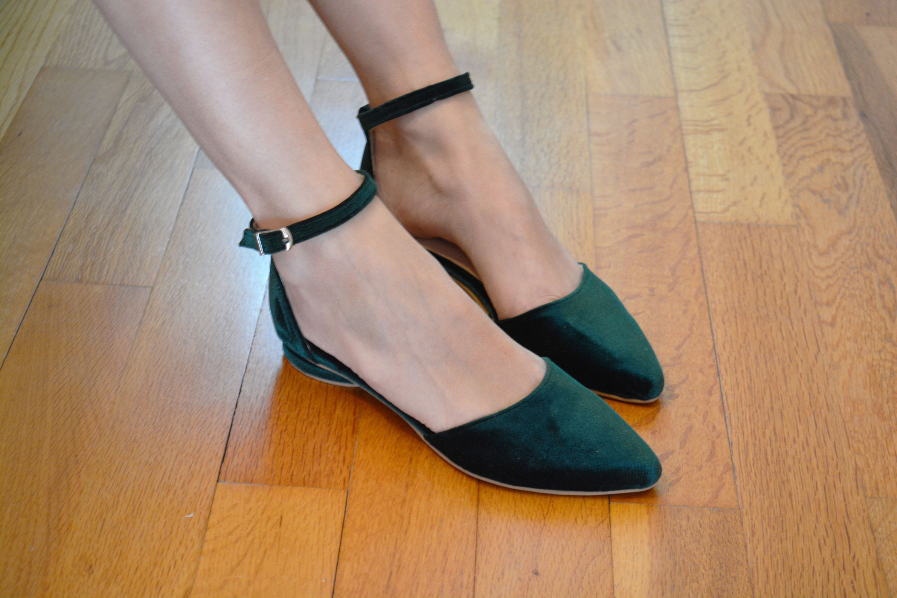 emerald green low heels