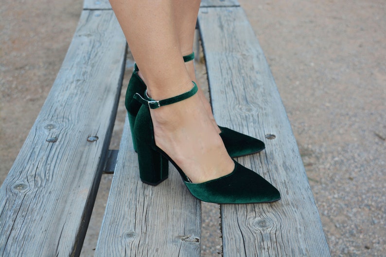 Emerald Green Velvet Block Heels, Pointed toe Green Heels, Green Pumps, Green Wedding shoes, Green Bridal shoes, Velvet Pumps ''Melia'' image 4