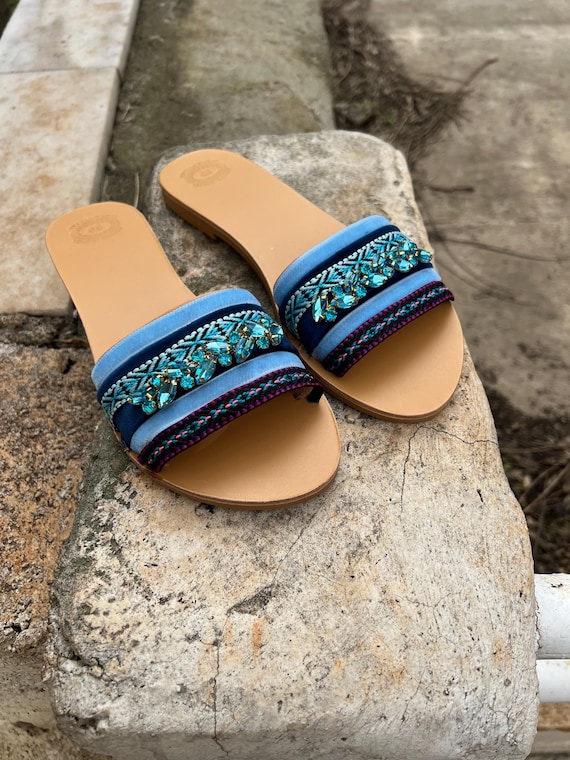 Sandalias de cuero étnicas: sandalias bohemias con diamantes de