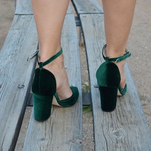 Emerald Green Velvet Block Heels, Pointed toe Green Heels, Green Pumps, Green Wedding shoes, Green Bridal shoes, Velvet Pumps ''Melia'' image 5