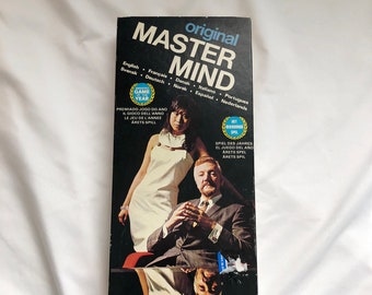 1972 Original Mastermind Code Breaking Strategy Board Game