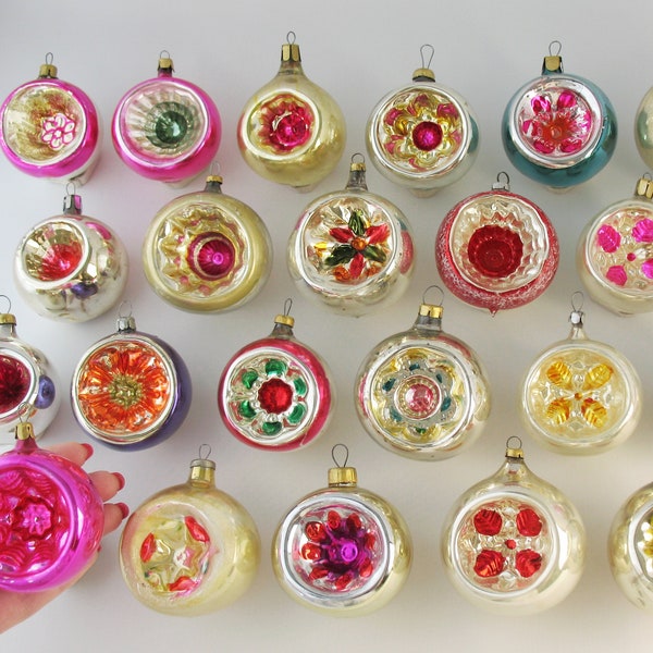 Ornament Red Gold Etsy