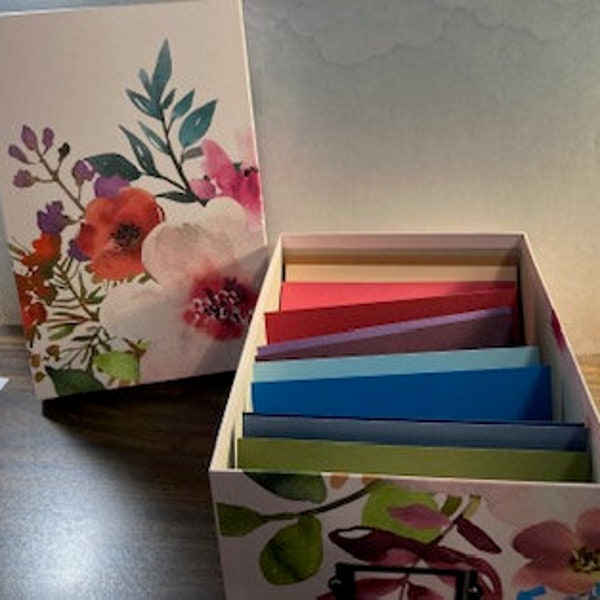 Greeting Card Organizing Box with 1 Set of Dividers (4 1/2 inches tall 7 1/4 inches wide)