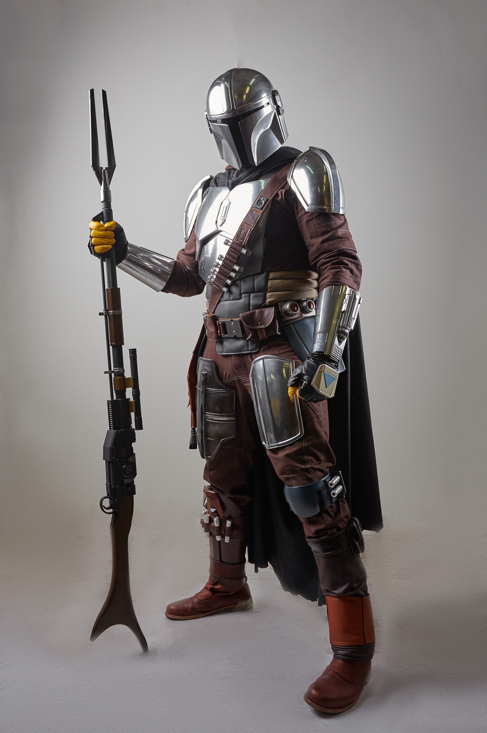 What Episode Does The Mandalorian Take His Mask Off What Episode Does The Mandalorian Take His Mask Off