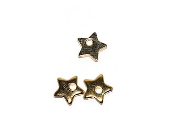10 , 20 ou 50 Mini étoile 5,5x6mm doré acier inoxydable Pendentif - breloque (charm)