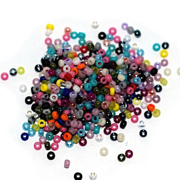 30 , 50 ou 100 grammes rocaille  miyuki 11/0 multicolore  (+/- 1750 perles par 20 grammes)