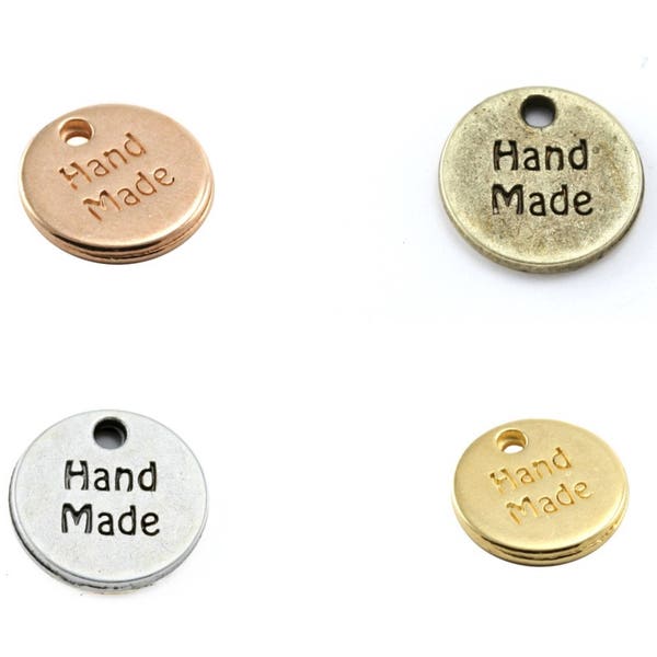 Lot de 10 Pendentif - breloque (charm)  "Hand made" (fait main) en métal rond 13 mm  argenté, bronze ou rose gold (or rose) ou doré (or)