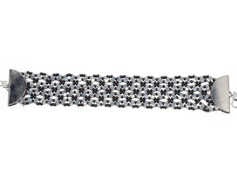 DIY Kit Bracelet weaving Miyuki Half-tila and rockeries 15/0 light gray and dark glossy hematite (half-moon clasp)