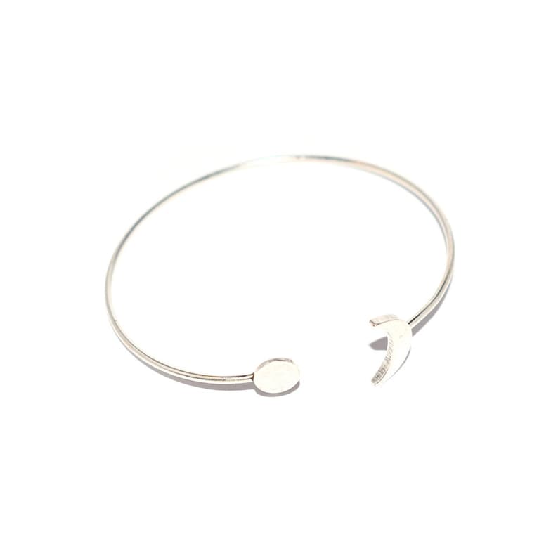 1 5 or 10 Half open rush bracelet crescent moon and gold or silver disc 18cm