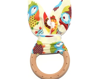 Round teething ring natural wood and rustling fabric colored owls (rattle manufacturing) - to European standards (CE) NF-71