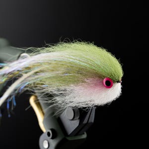Flatwing Baitfish Streamer Fly 4.5" - Bass, Pike & Trout Predator Fly - Handmade Bucktail Lure
