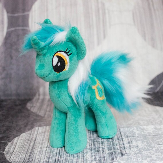 lyra heartstrings plush