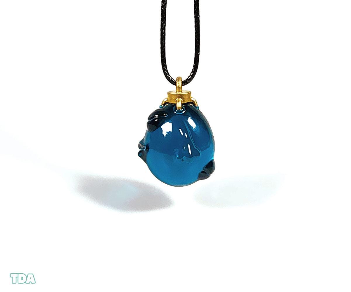 Berserk Pendant ネックレス　ベヘリット Beherit Necklace. Blue Behelit. Balzac's Behelit Pendant. Berserk