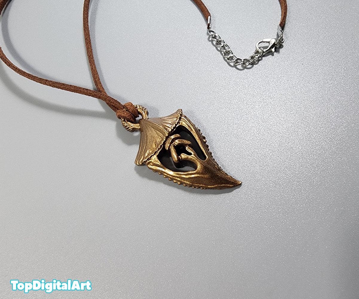 Iron Bull Dragon Tooth Necklace. Necklace of Kadan. Iron Bull Pendant. Dragon Age Jewelry. Dragon Age Cosplay. Christmas Gift for Him