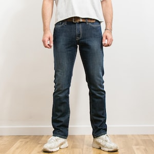 GUESS Dark Blue Denim Jeans | straight fit men’s pants | size W33 L32