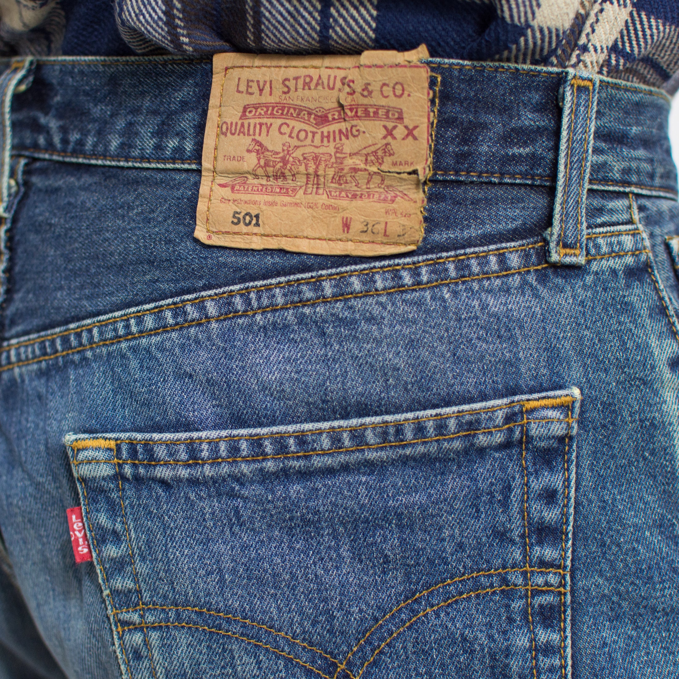 Levi's 501 Jeans Vintage Denim Button Fly Men Size W36 L32