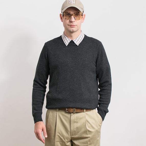 Minimalist Gray Wool Sweater Pullover Men's M