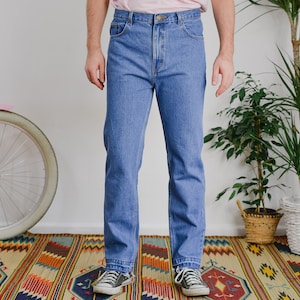 Vintage Cut Off Jeans: Hohe Taille Blauer Denim, Gerades Bein (W38 L32)