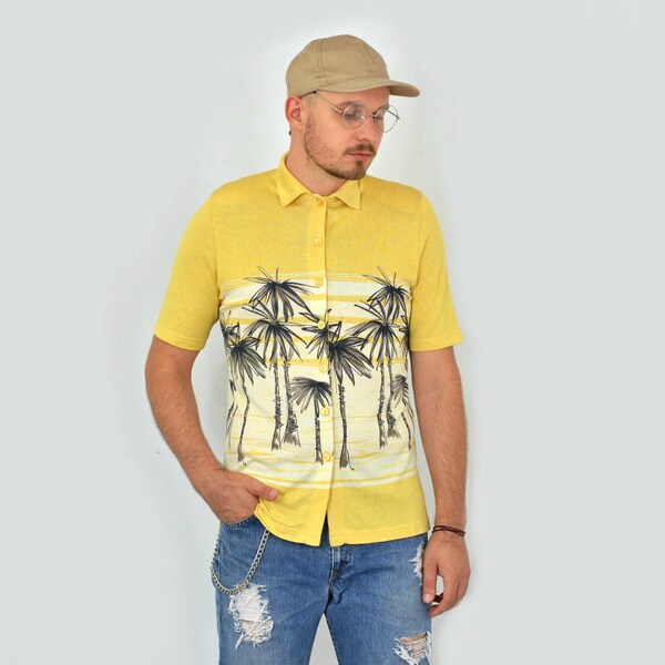 Summer SHIRT Yellow Vintage Printed palms button up shoulder pads Beach 90s holiday palms hipster short sleeve mens M/L