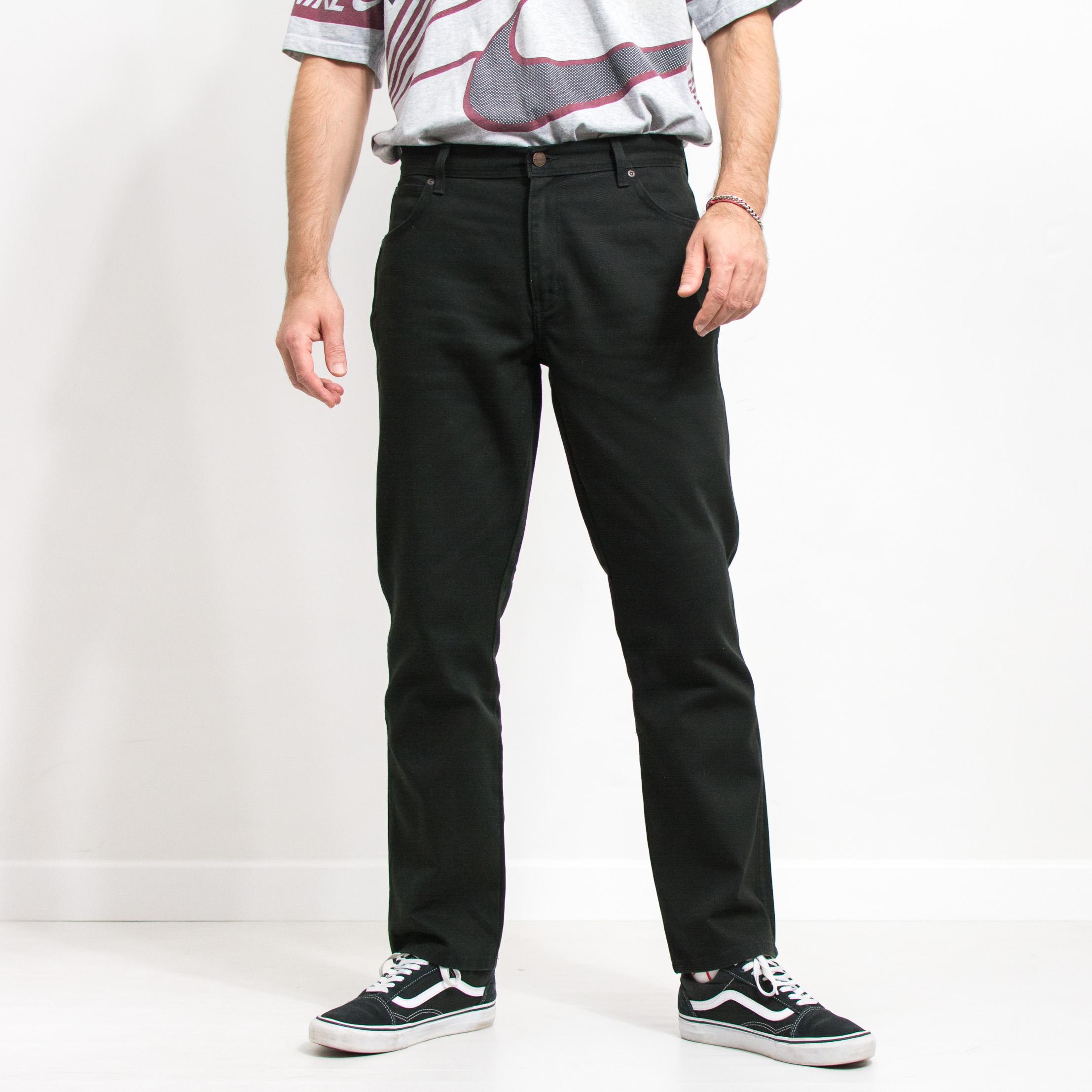 パンツ Wrangler black denim w44 big size!!! パンツ Wrangler black denim w44 big size!!! Wrangler