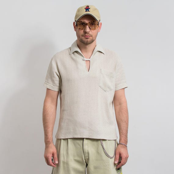 Vintage 80s Polo Shirt Minimalist Collared Short Sleeve Top