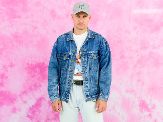 oversized 90s denim jacket