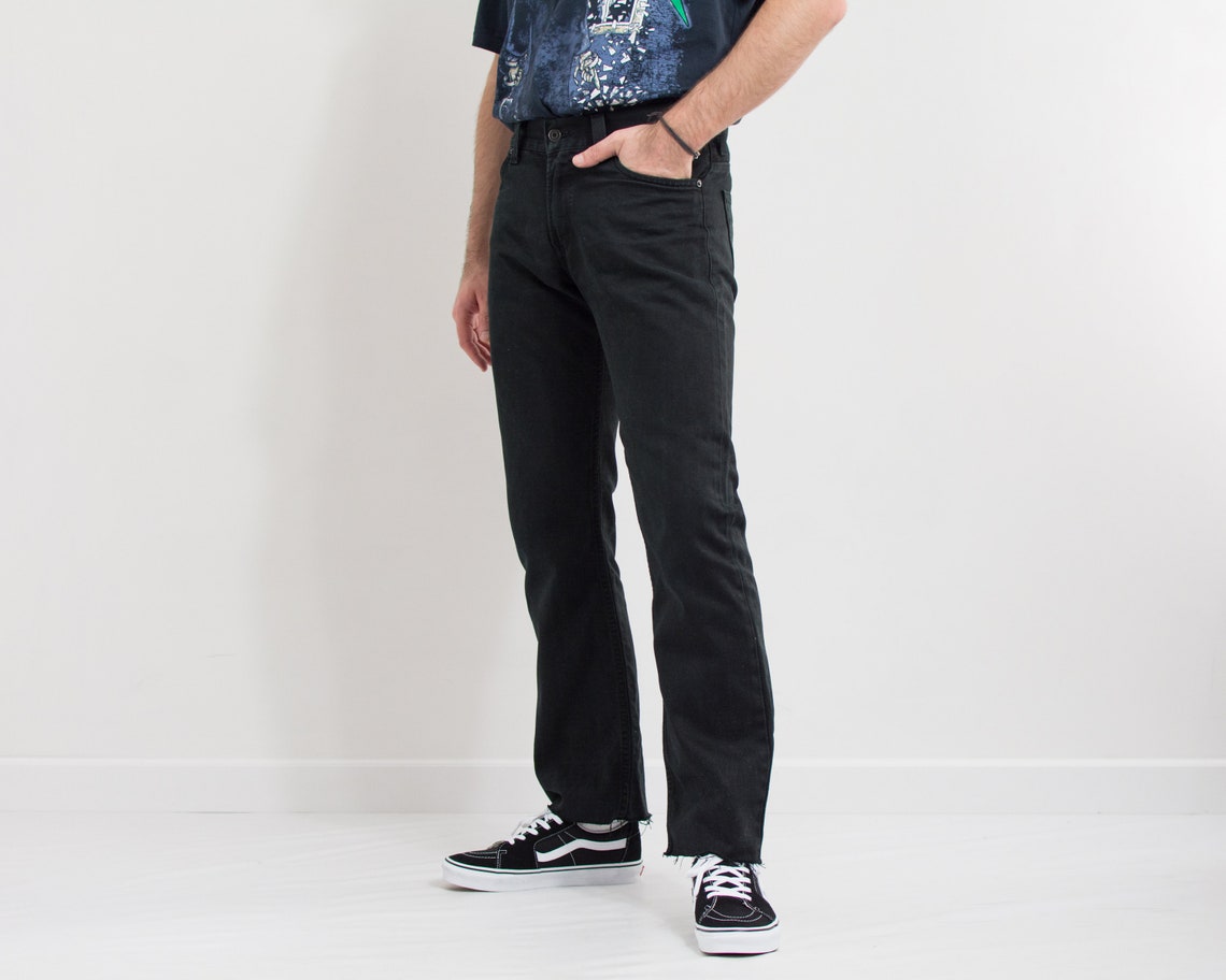 Levis 506 jeans black vintage distressed denim straight leg men size W33 L31, foto 4 di 5