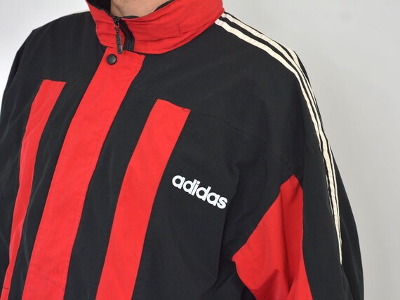 adidas jacke schwarz rote streifen